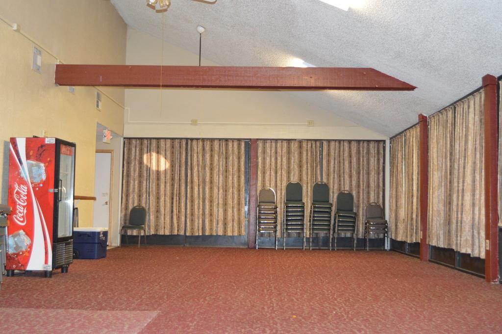 Regency Inn & Suites Elk City Exterior foto