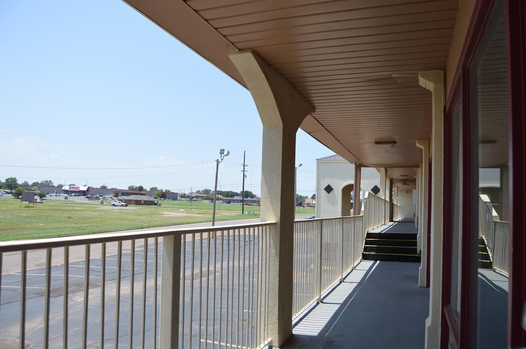 Regency Inn & Suites Elk City Exterior foto